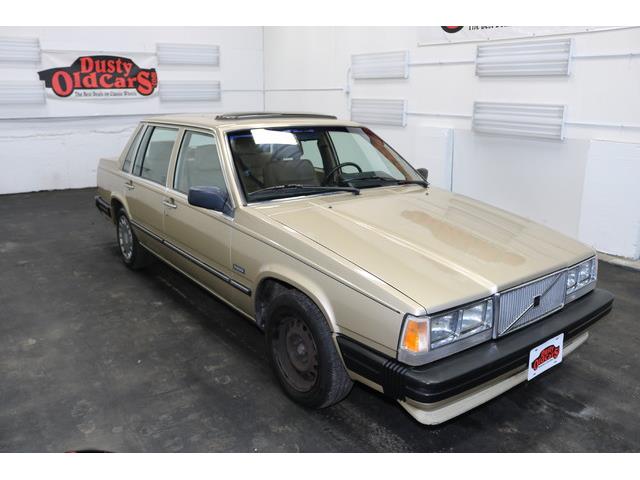 1989 Volvo 740 (CC-943964) for sale in Derry, New Hampshire