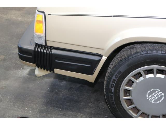 1989 Volvo 740 (CC-943964) for sale in Derry, New Hampshire