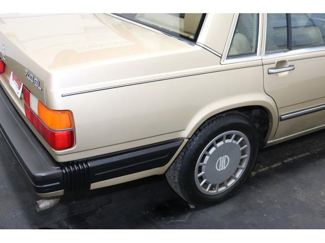 1989 Volvo 740 (CC-943964) for sale in Derry, New Hampshire