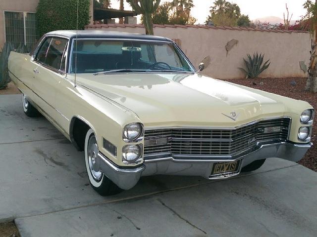 1966 Cadillac Coupe DeVille (CC-944221) for sale in Palm Springs, California