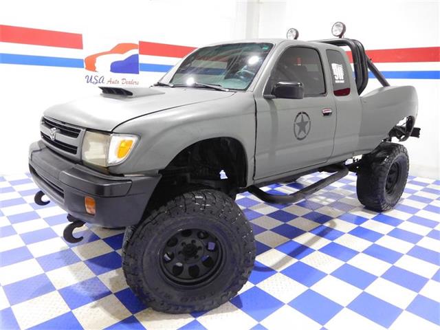2000 Toyota Tacoma (CC-947009) for sale in Temple Hills, Maryland