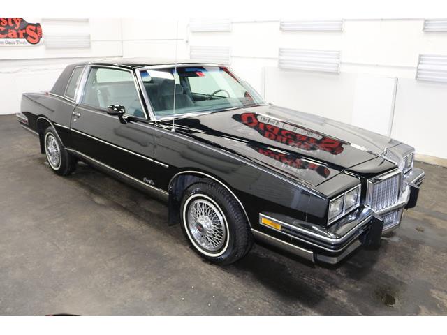 1985 Pontiac Grand Prix (CC-947466) for sale in Derry, New Hampshire