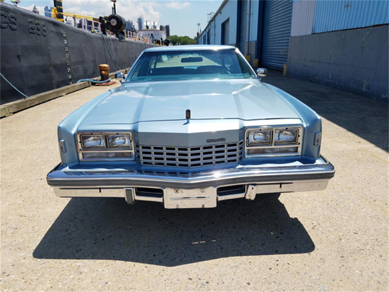 Oldsmobile toronado 1977