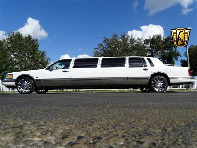 1990 Lincoln Town Car (CC-951002) for sale in Lake Mary, Florida