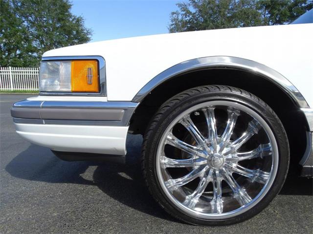 1990 Lincoln Town Car (CC-951002) for sale in Lake Mary, Florida