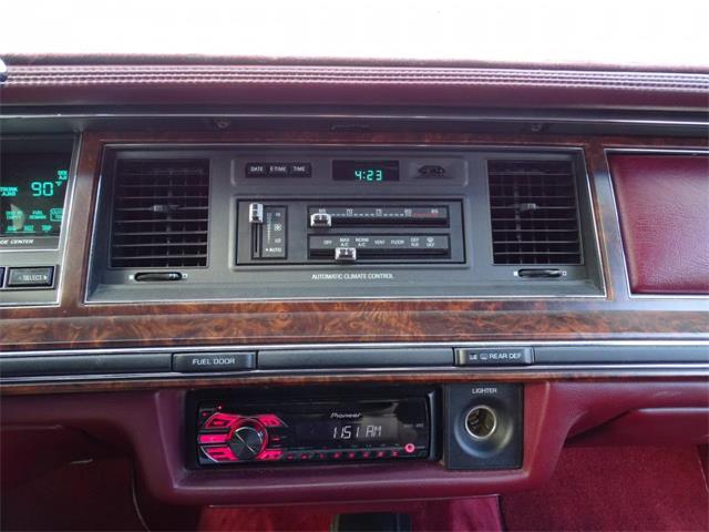 1990 Lincoln Town Car (CC-951002) for sale in Lake Mary, Florida