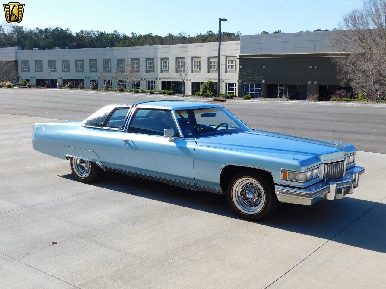 Cadillac coupe deville 1975