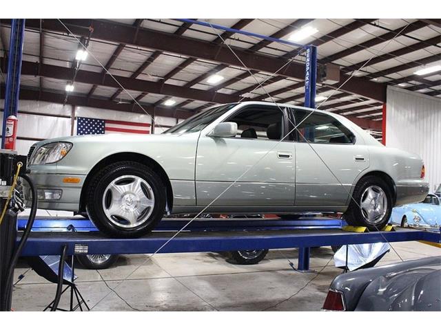 1998 Lexus LS400 (CC-955405) for sale in Kentwood, Michigan
