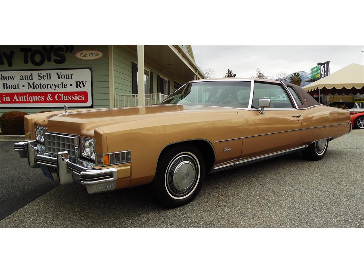 Cadillac Embossed Gold Eldorado 26 x 40 13pt Sheets