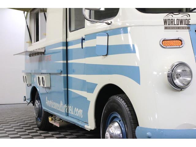 1948 International Metro (CC-955506) for sale in Denver , Colorado