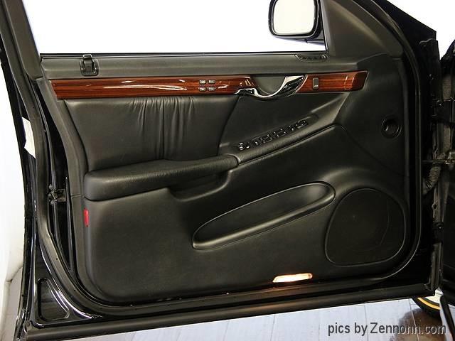 2000 Cadillac DeVille (CC-957013) for sale in Addison, Illinois