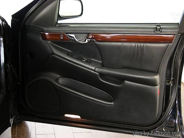 2000 Cadillac DeVille (CC-957013) for sale in Addison, Illinois