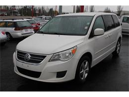 2010 Volkswagen Routan (CC-958216) for sale in Lynnwood, Washington