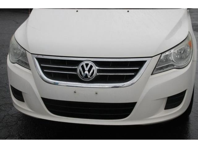 2010 Volkswagen Routan (CC-958216) for sale in Lynnwood, Washington