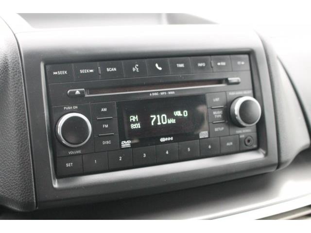 2010 Volkswagen Routan (CC-958216) for sale in Lynnwood, Washington