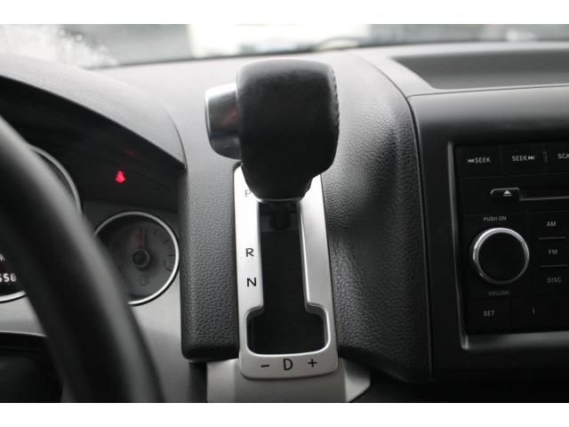 2010 Volkswagen Routan (CC-958216) for sale in Lynnwood, Washington