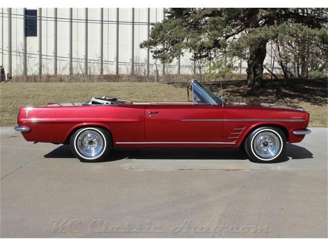 1963 Pontiac Lemans Convertible Restored (CC-959097) for sale in Lenexa, Kansas