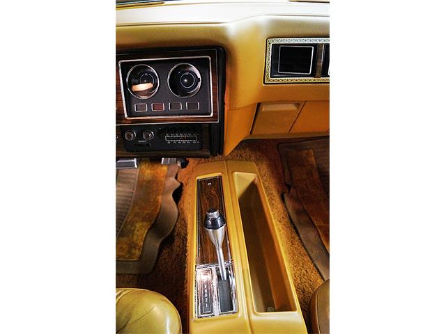 1977 Chrysler Cordoba (CC-959400) for sale in Canton, Ohio