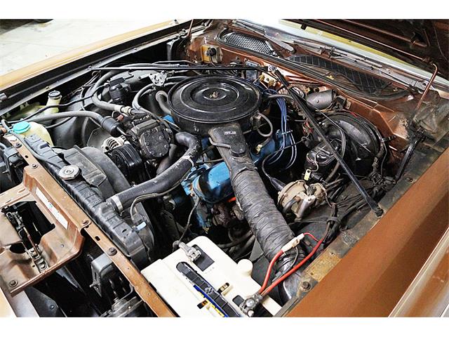 1977 Chrysler Cordoba (CC-959400) for sale in Canton, Ohio