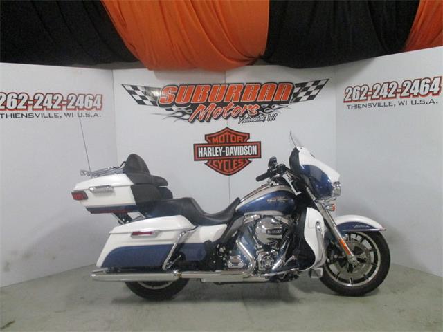 2015 Harley-Davidson® FLHTCUL - Electra Glide® Ultra Classic® Low (CC-959699) for sale in Thiensville, Wisconsin