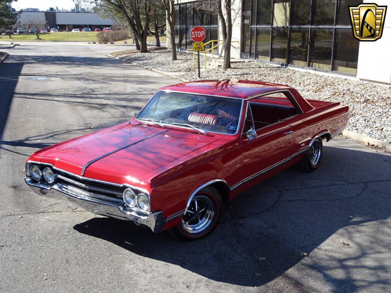 Oldsmobile cutlass 1965