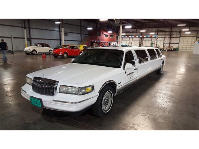 1997 Lincoln Town Car (CC-963199) for sale in Effingham, Illinois