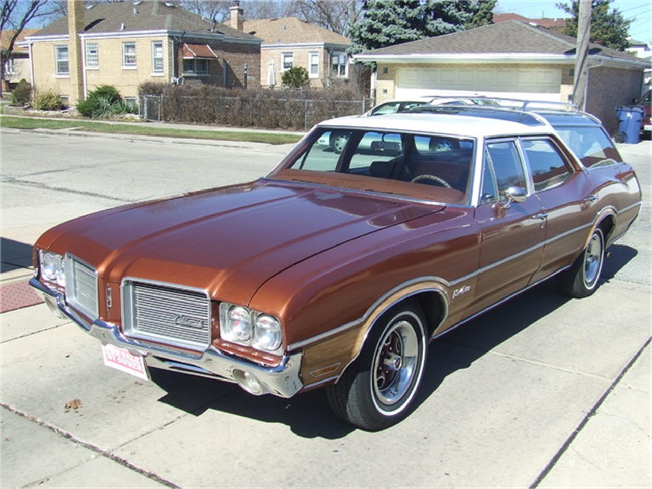 Oldsmobile vista cruiser