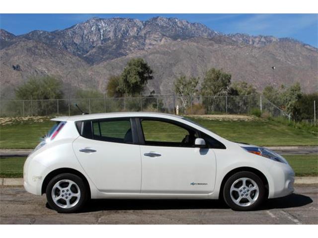2013 Nissan Leaf SV (CC-964361) for sale in Palm Springs, California