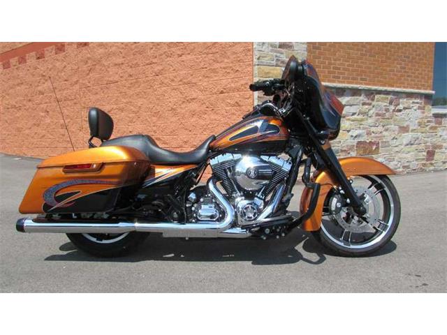 2014 Harley-Davidson FLHXS - Street Glide Special (CC-965789) for sale in Big Bend, Wisconsin