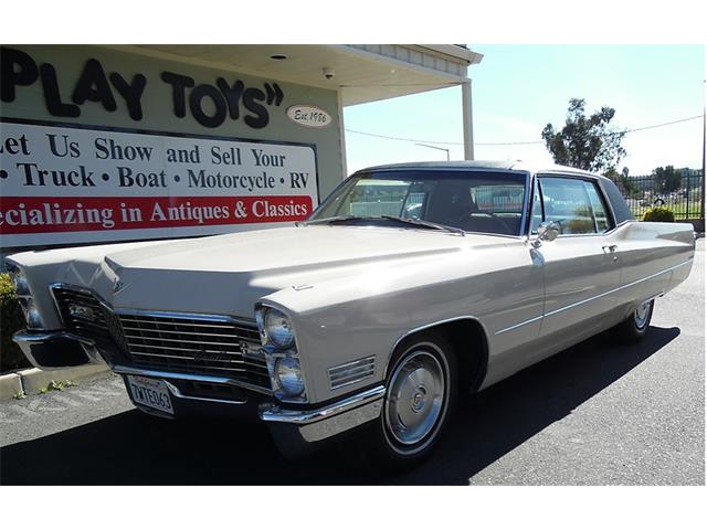 1967 Cadillac Coupe DeVille (CC-968193) for sale in Redlands, California