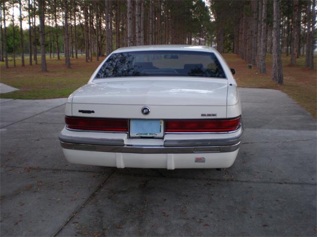 1992 Buick Roadmaster (CC-968392) for sale in Clermont, Florida