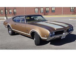1969 Oldsmobile Cutlass 4-4-2 Holiday Coupe (CC-968454) for sale in Auburn, Indiana