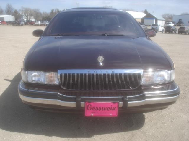 1996 Buick Roadmaster Estate  Wagon (CC-968913) for sale in Milbank, South Dakota