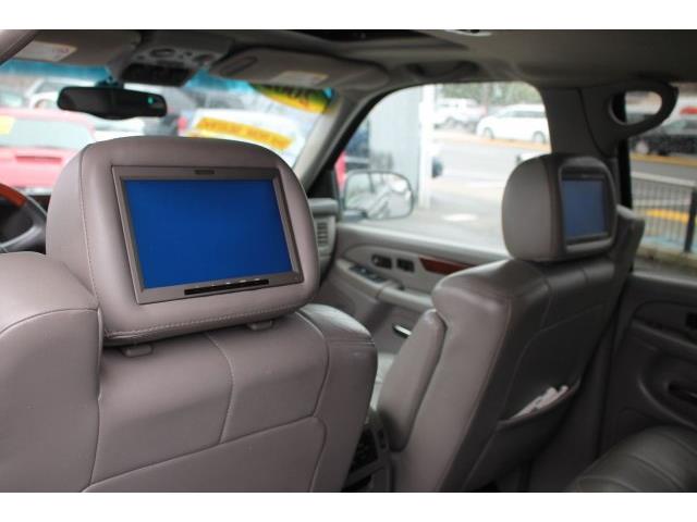 2002 Cadillac Escalade (CC-969861) for sale in Lynnwood, Washington