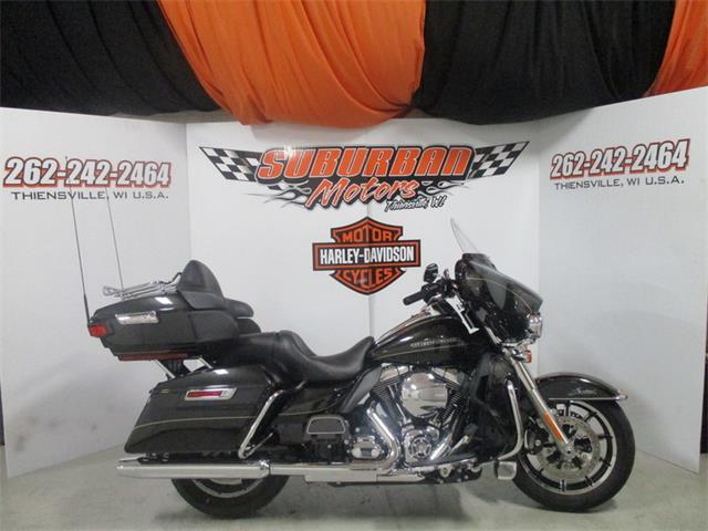 2016 Harley-Davidson® FLHTK - Ultra Limited (CC-973071) for sale in Thiensville, Wisconsin