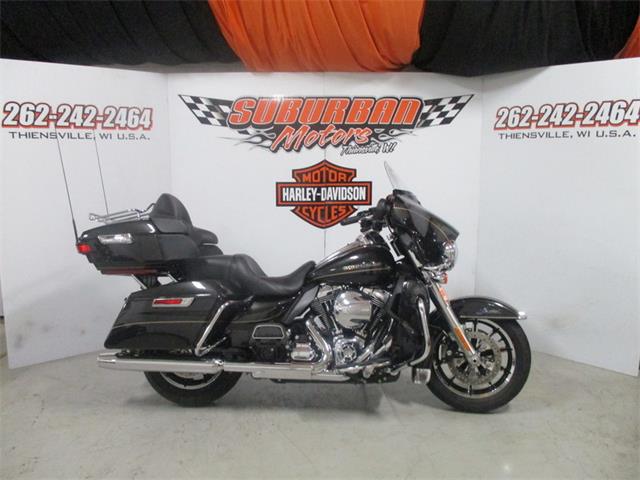 2016 Harley-Davidson® FLHTK - Ultra Limited (CC-974519) for sale in Thiensville, Wisconsin