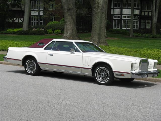 1977 Lincoln Mark V (CC-975039) for sale in Shaker Heights, Ohio