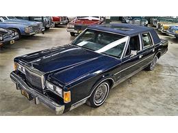 1989 Lincoln Four-Door Town Car Signature Edition (CC-975675) for sale in Auburn, Indiana