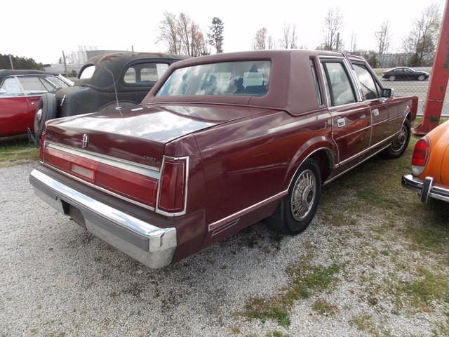 1985 Lincoln Town Car (CC-975758) for sale in Gray Court, South Carolina