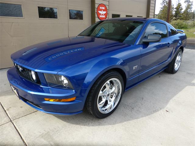 2006 Ford  Mustang (CC-976745) for sale in Bend, Oregon