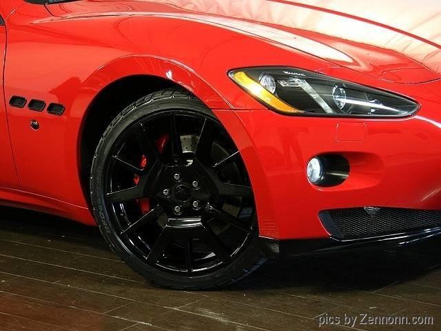 2010 Maserati GranTurismo Convertible (CC-976903) for sale in Addison, Illinois