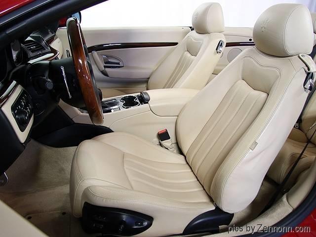 2010 Maserati GranTurismo Convertible (CC-976903) for sale in Addison, Illinois