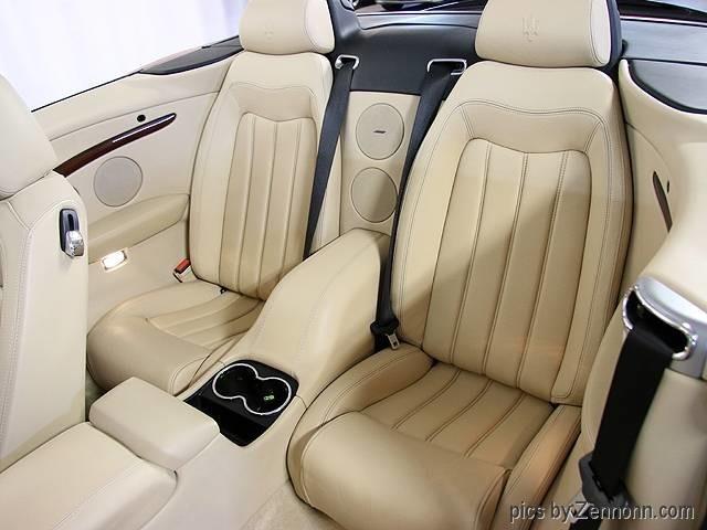 2010 Maserati GranTurismo Convertible (CC-976903) for sale in Addison, Illinois