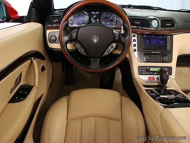 2010 Maserati GranTurismo Convertible (CC-976903) for sale in Addison, Illinois