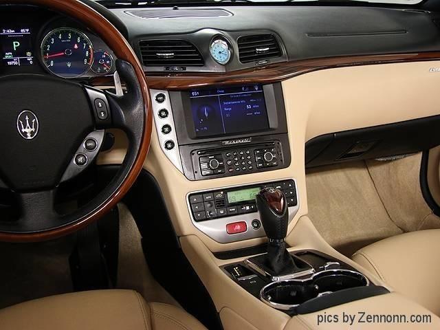 2010 Maserati GranTurismo Convertible (CC-976903) for sale in Addison, Illinois