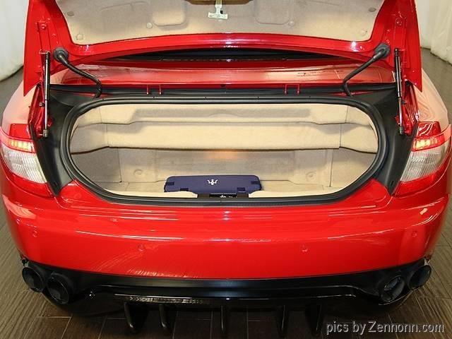 2010 Maserati GranTurismo Convertible (CC-976903) for sale in Addison, Illinois