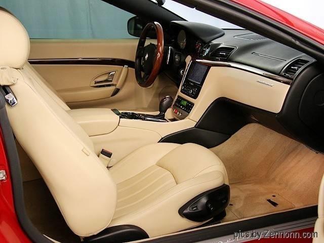 2010 Maserati GranTurismo Convertible (CC-976903) for sale in Addison, Illinois