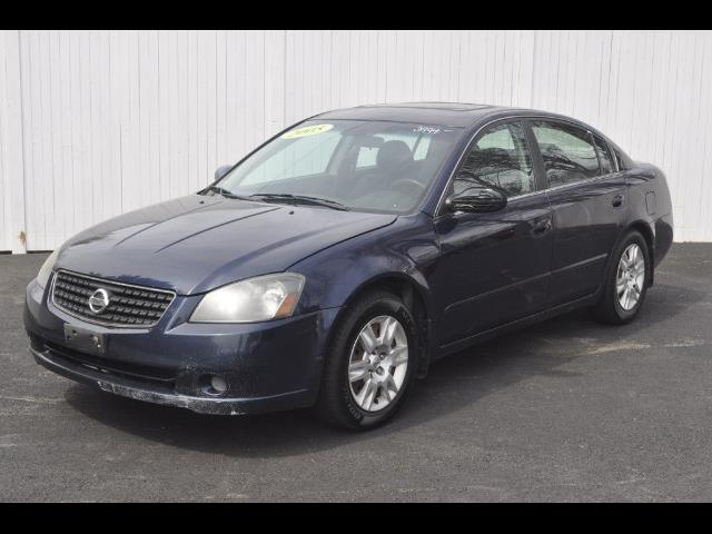 2005 Nissan Altima (CC-977176) for sale in Milford, New Hampshire