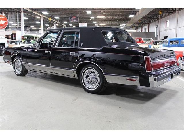 1985 Lincoln Town Car (CC-977242) for sale in Kentwood, Michigan