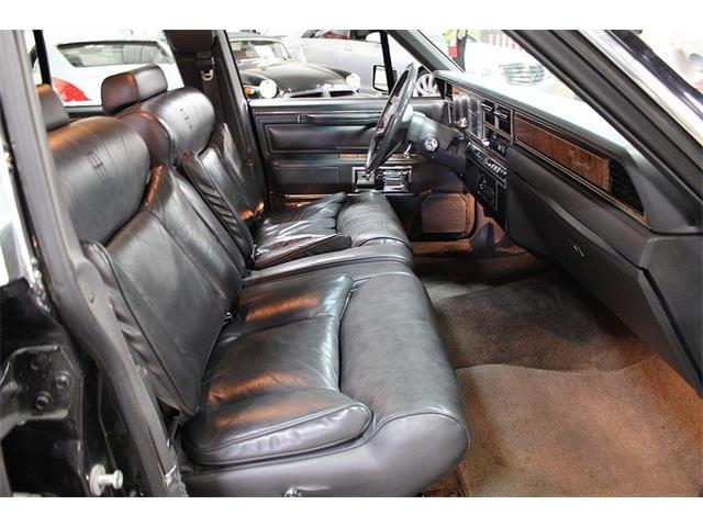 1985 Lincoln Town Car (CC-977242) for sale in Kentwood, Michigan